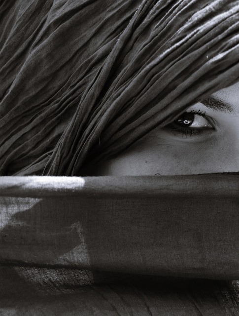 Free Muslim Woman photo and picture