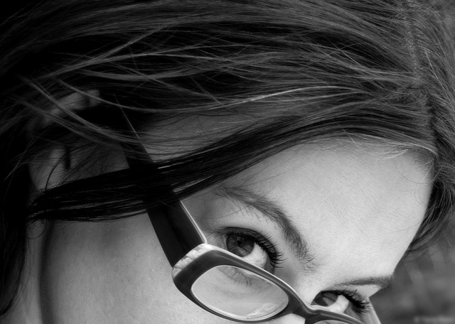 Free Woman Eyes photo and picture