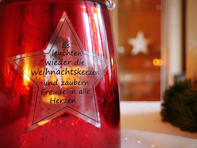 Free Christmas Christmas Decoration photo and picture