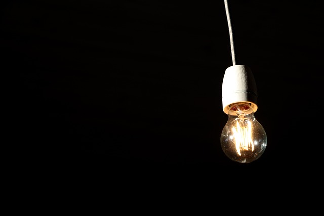 Luz, Lámpara, Bombilla, Encendiendo