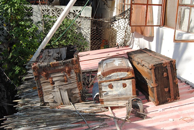 Free Treasure Chest Box photo and picture