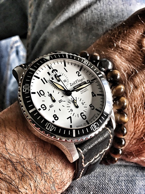 Free Clock Wrist Watch photo and picture