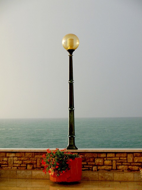 Strassenlicht, Meer, Draussen