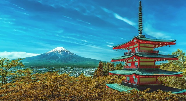 Japan, pagoda, fuji and volcano — photo by Walkerssk