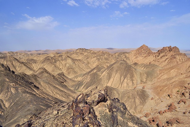 Free Dunhuang Sanweishan photo and picture
