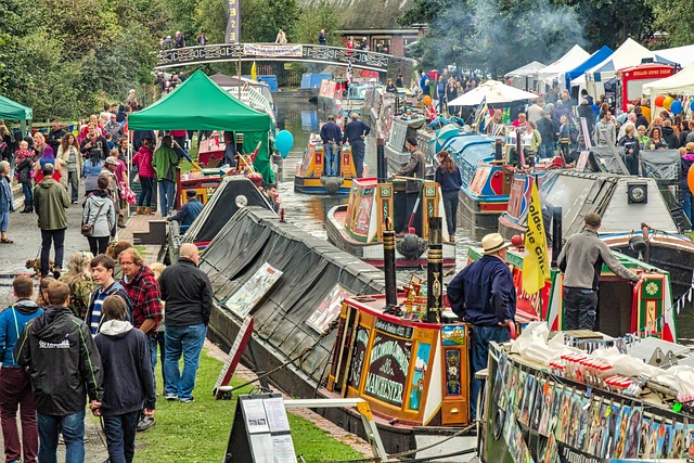 Free Boat Festival Canal photo and picture