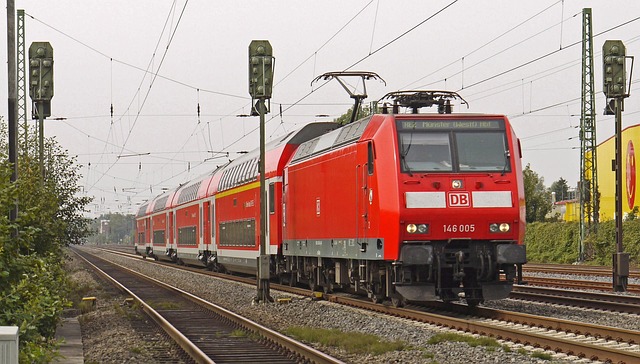 Free Regional Train Double Deck Car photo and picture