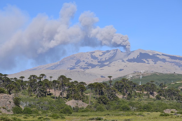 Free Volcano Eruption photo and picture