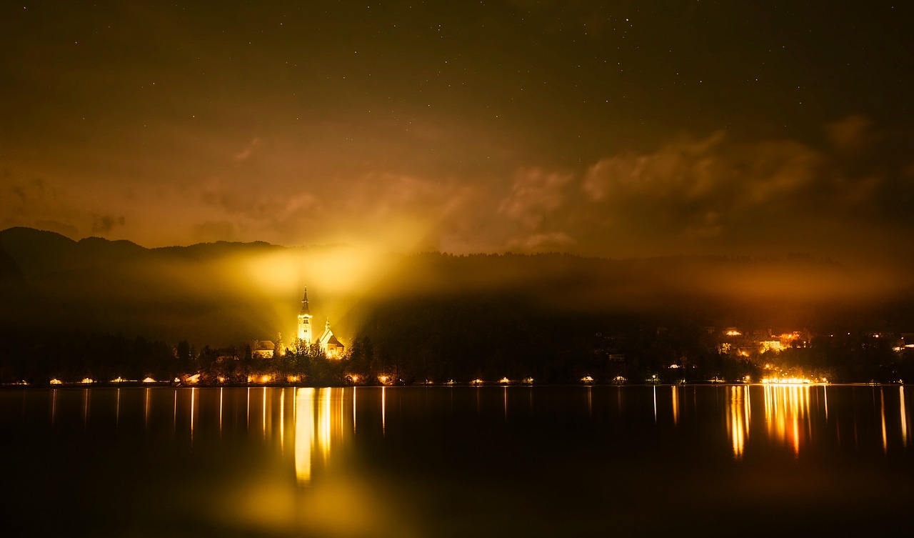 Lake Bled - free online jigsaw puzzle photo