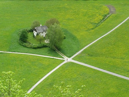 Crossroads, Little House, Park