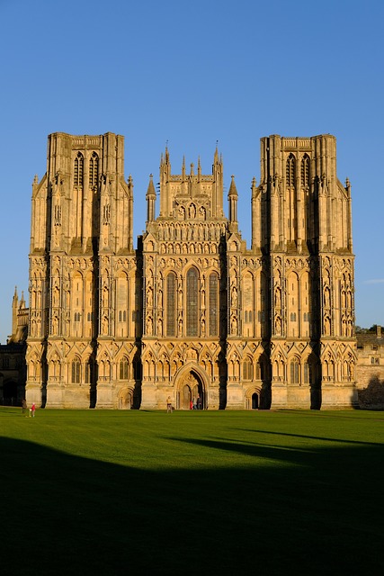 Free Cathedral Wells Cathedral photo and picture