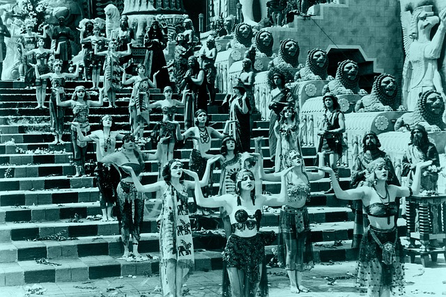 Free intolerance babylon parade illustration