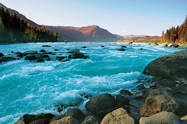 Free China Kala Si Lake In Xinjiang photo and picture