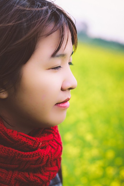 Free Girl Flower photo and picture