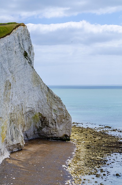 Free Cliffs White Cliffs photo and picture