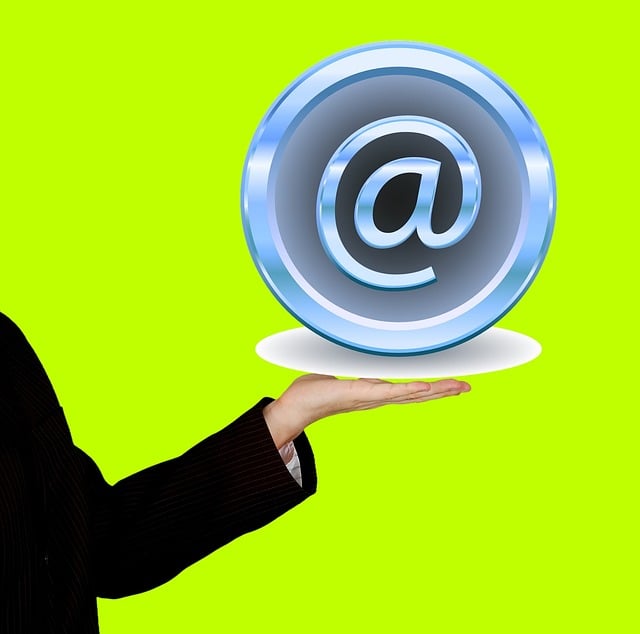 Free newsletter e-mail email illustration