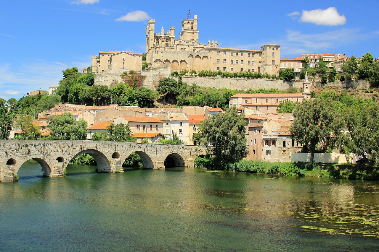 Beziers - free online jigsaw puzzle photo