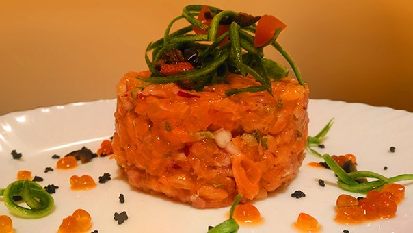 Free Salmon Tartar photo and picture
