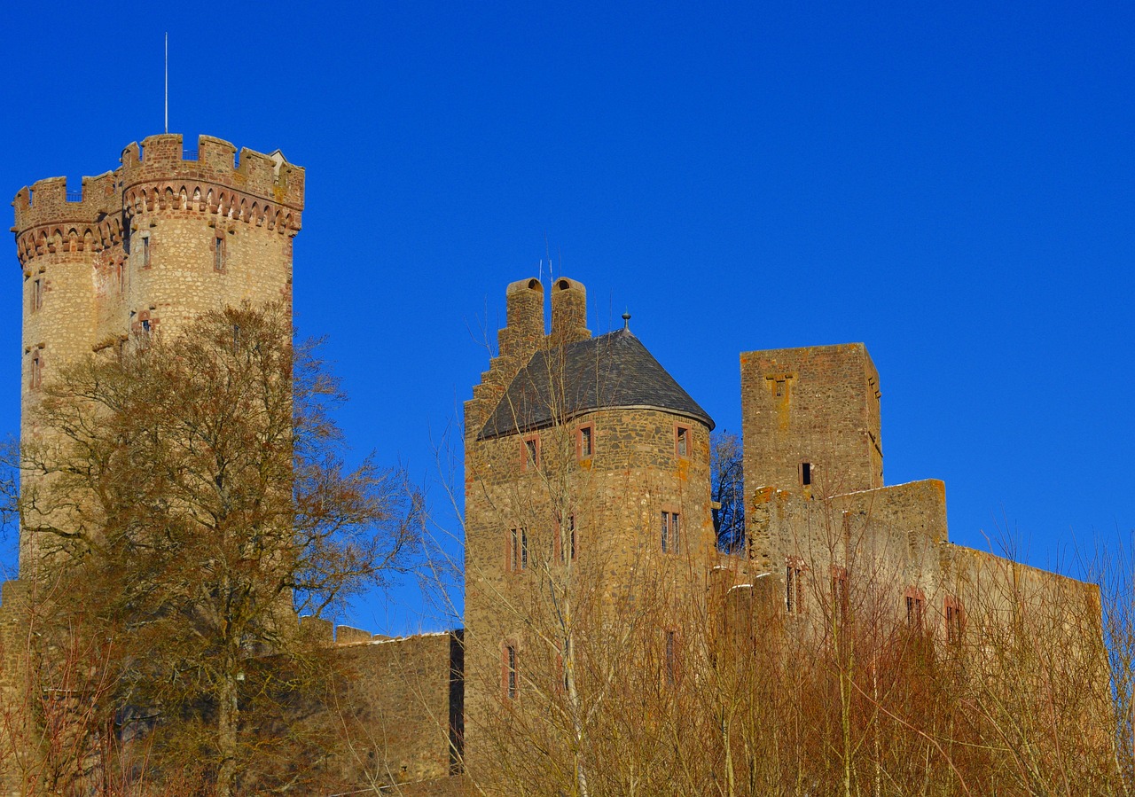 Castle - free online jigsaw puzzle photo