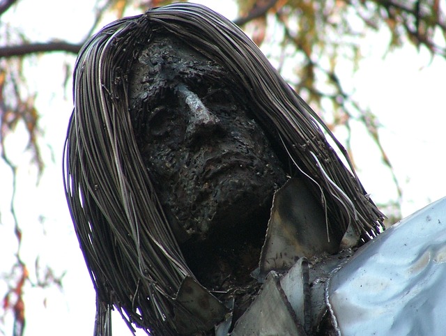 Free Statue Ferenc Liszt photo and picture