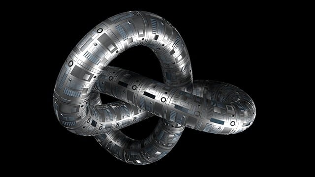 Free torus knot steel alien illustration