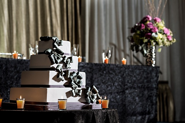 Free Wedding Cake photo and picture