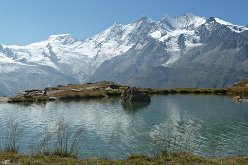 Free Mountains Water photo and picture