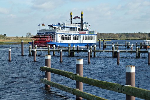 Free Port Prerow Ship photo and picture
