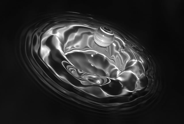 Download free HD stock image of Water Drop Free water drop green illustration