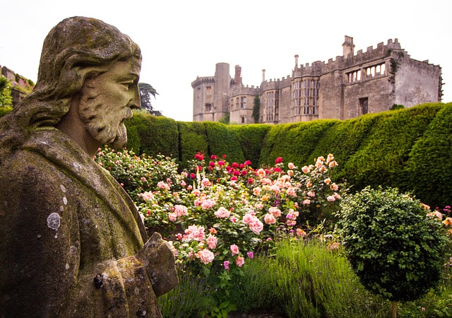 Free Thornbury Castle Thornbury photo and picture