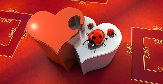 Free two hearts together illustration