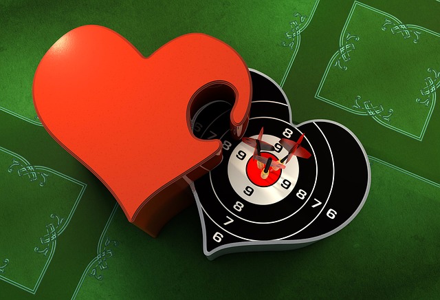 Free darts arrows hearts illustration