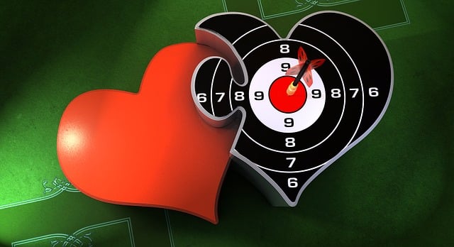 Free darts arrows hearts illustration