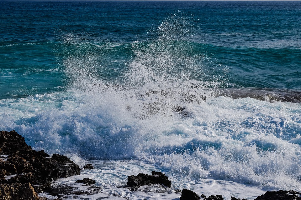 海浪 砸 岩石 - Pixabay上的免费照片 - Pixabay