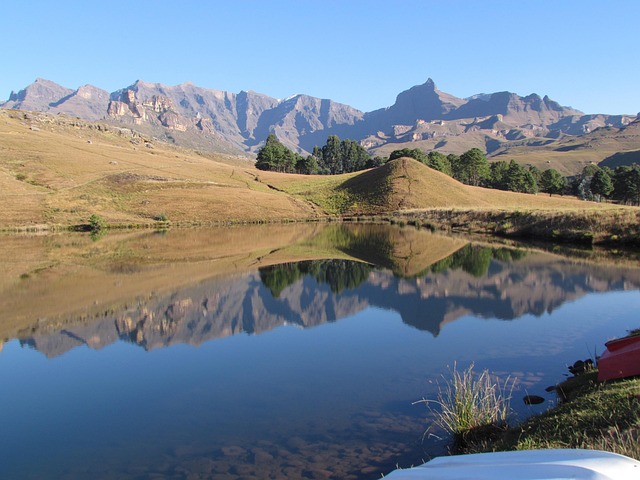 Free Drakensberg Kwazulu-Natal photo and picture