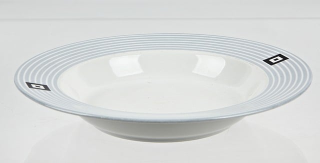 Free dining table tableware plate illustration