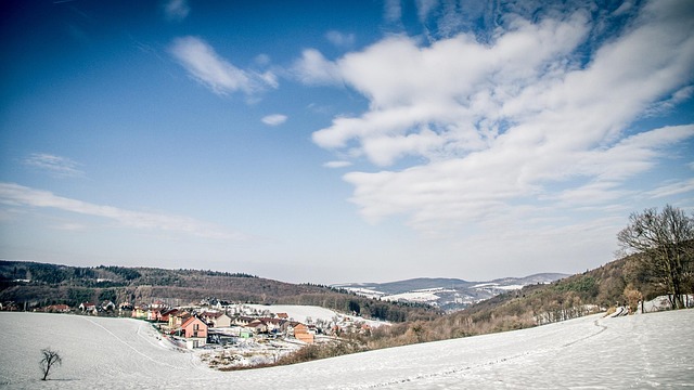 Land, Natur, Hügel, Stadt, Dorf, Baum