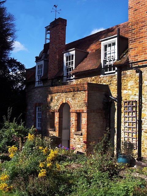 Free Georgian House photo and picture