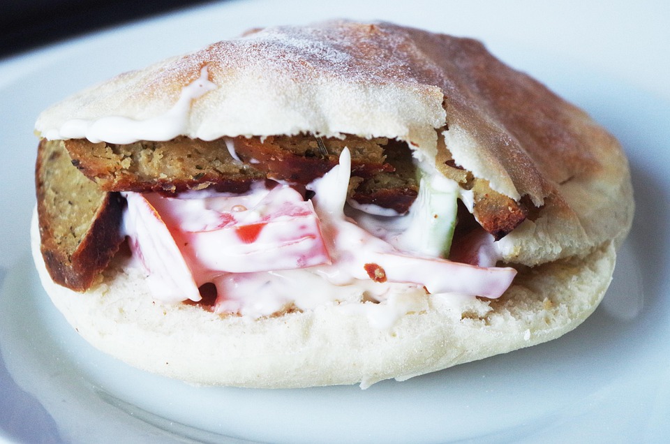 Pita Filled Falafel - Free photo on Pixabay - Pixabay