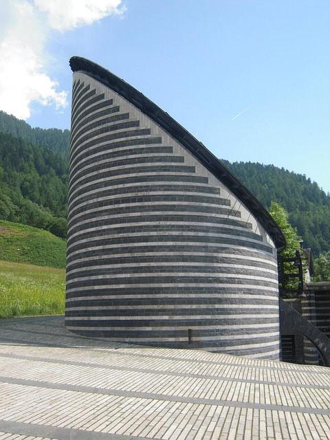 Free In Mogno Architecture photo and picture