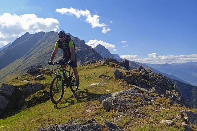 Free Biking Mountain Bike photo and picture