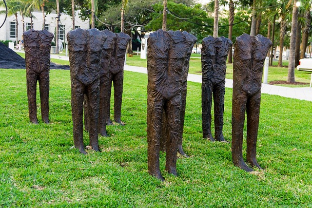 Free Art Statues photo and picture