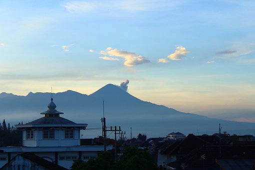 Free Mountain Morning photo and picture