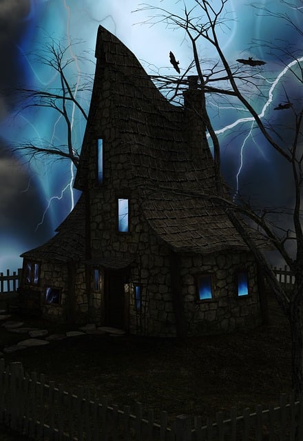Download free HD stock image of Spooky House Free spooky house lightning illustration
