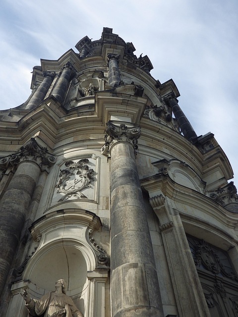 Free Dresden Building photo and picture