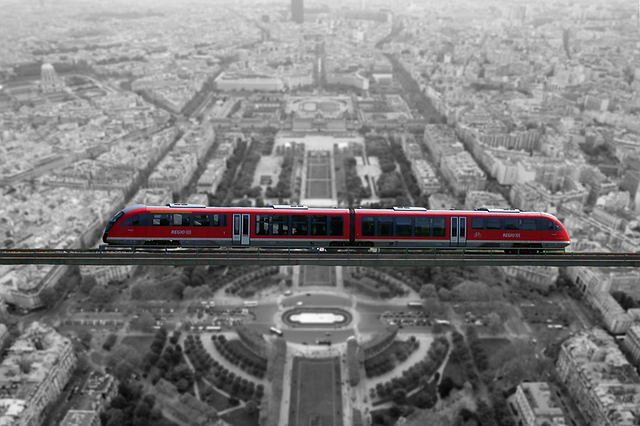 Free Elevated Railway Train photo and picture