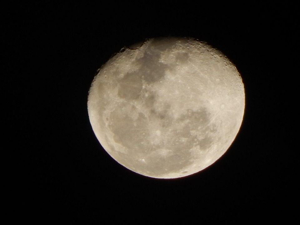 Luna Cuarto Creciente Fondo - Foto gratis en Pixabay Luna Cuarto Creciente Fondo - Foto gratis en Pixabay