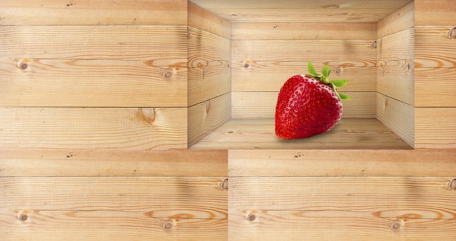 Free board tree box illustration