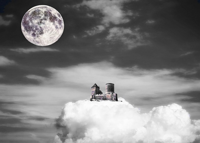 Download free HD stock image of Castle Cloud Free Castle Cloud photo and picture