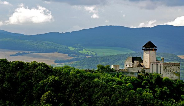 Free Castle Nature photo and picture